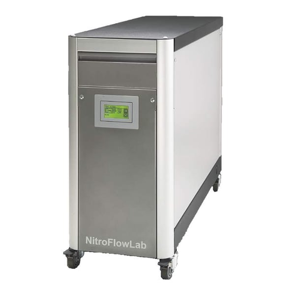 NitroFlow Low Flow Membrane Nitrogen Lab Generator - 32 L/min, 120 V