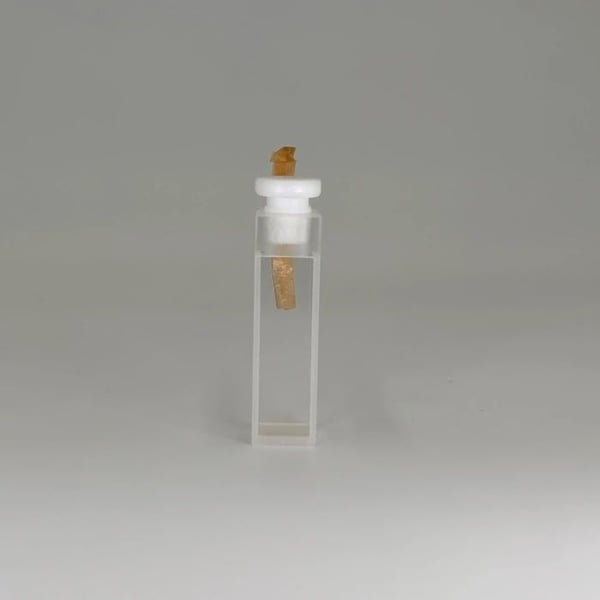 Quartz Cell with Low Profile Stopper