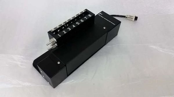 Water-Jacketed 8-Position Multi-Cell Changer for LAMBDA 465